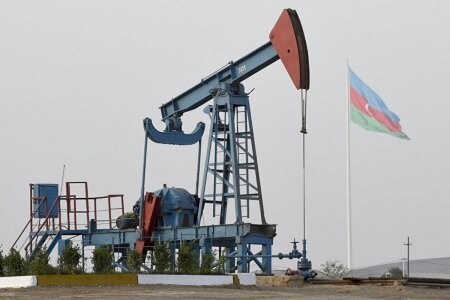 Азербайджанская нефть продается за 121 доллар
