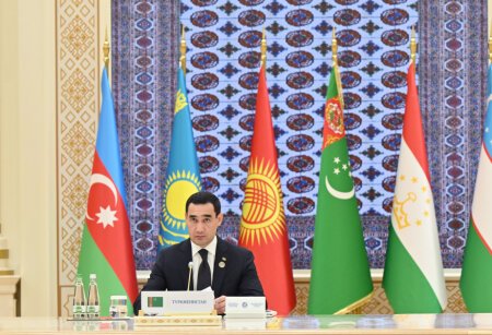 Президент Туркменистана: Растет роль Центральной Азии и Азербайджана как логистических и энергетических центров